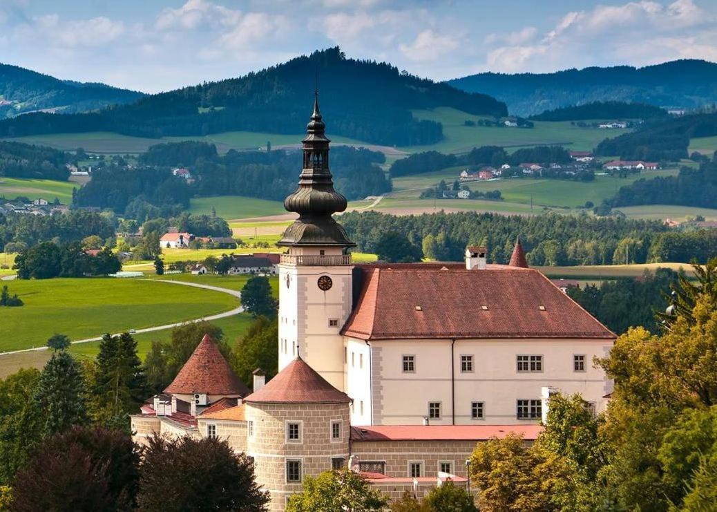 Schloss Weinberg Kefermarkt Luaran gambar